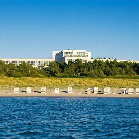 Strandhotel Fischland Dierhagen Exterior photo